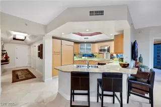 Photo #3: 2738416 Listing 