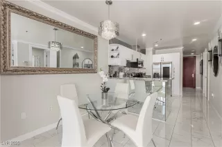 Photo #1: 2738464 Listing