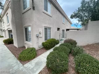 Photo #2: 2738622 Listing 