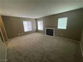 Photo #4: 2738622 Listing 