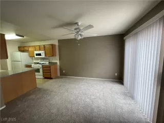 Photo #5: 2738622 Listing 