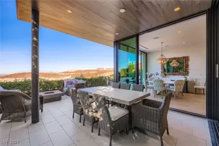 Photo #5: 2738641 Listing 