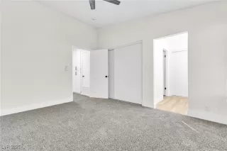 Photo #6: 2738679 Listing