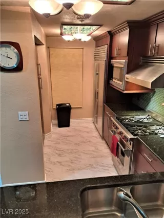 Photo #6: 2738742 Listing 