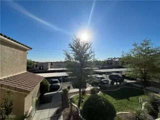 Photo #3: 2738772 Listing 