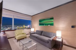 Photo #2: 2738842 Listing