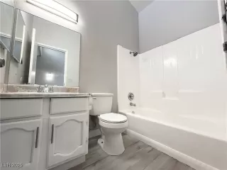 Photo #5: 2738887 Listing 