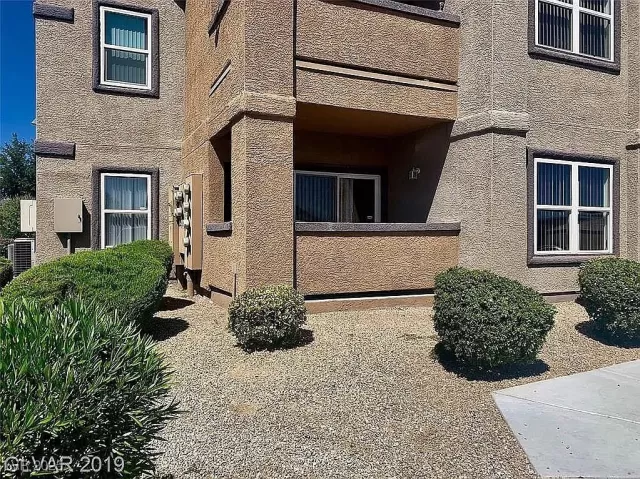 MLS: 2738908 Condo For Sale