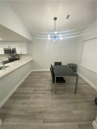 Photo #1: 2738913 Listing