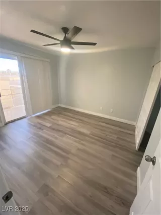 Photo #6: 2738913 Listing