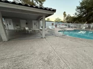 Photo #6: 2738926 Listing 