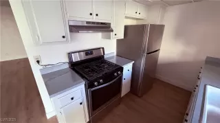 Photo #5: 2738942 Listing 