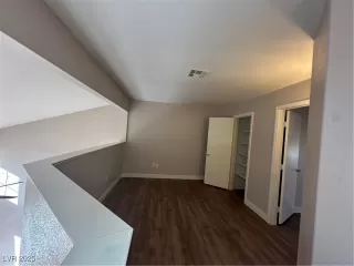 Photo #5: 2738944 Listing 