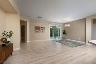 Photo #6: 2738946 Listing 