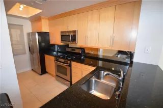 Photo #5: 2738962 Listing 