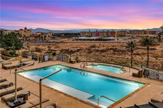 Photo #3: 2738965 Listing 