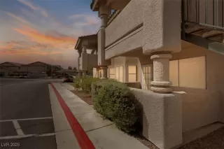 Photo #1: 2738995 Listing 