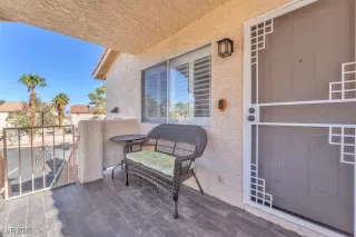 Photo #4: 2739021 Listing 