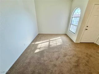 Photo #1: 2739032 Listing 