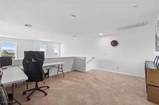 Photo #1: 2739107 Listing 