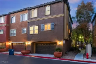 Photo #3: 2739109 Listing 