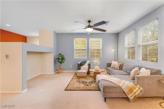 Photo #6: 2739109 Listing 