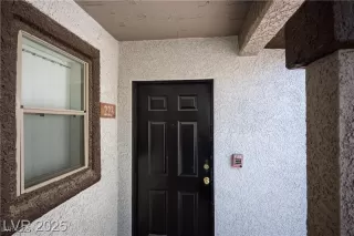 Photo #2: 2739113 Listing 