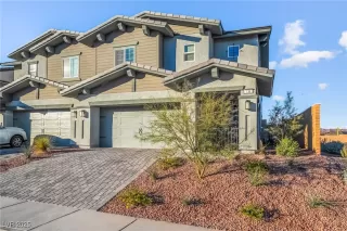 Photo #2: 2739116 Listing 