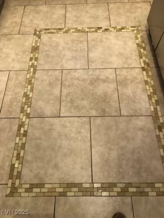 Photo #1: 2739172 Listing 