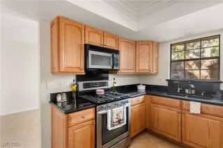 Photo #6: 2739184 Listing