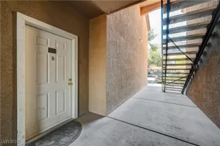 Photo #4: 2739211 Listing 