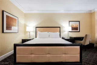 Photo #2: 2739229 Listing 