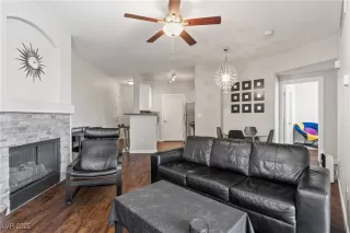 Photo #3: 2739259 Listing 