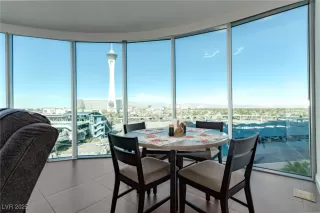 Photo #3: 2739317 Listing 