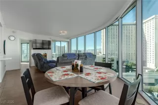 Photo #4: 2739317 Listing 