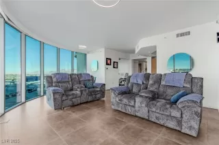 Photo #6: 2739317 Listing 