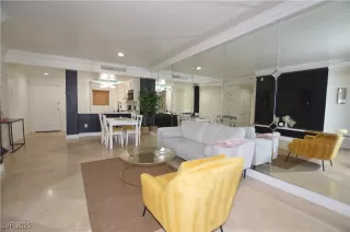 Photo #4: 2739323 Listing 