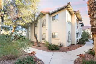 Photo #2: 2739328 Listing 