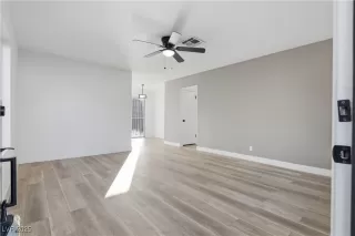 Photo #6: 2739392 Listing 