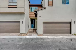 Photo #2: 2739426 Listing