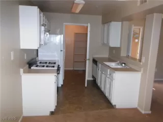 Photo #6: 2739447 Listing 