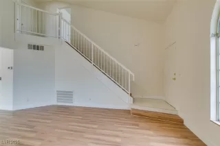 Photo #4: 2739448 Listing 