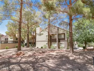 Photo #1: 2739469 Listing 