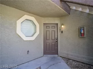 Photo #4: 2739469 Listing 