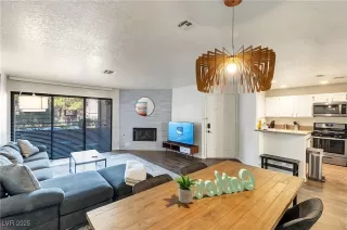 Photo #6: 2739469 Listing 