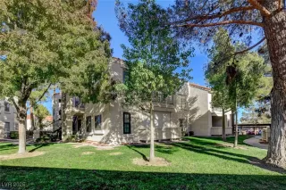 Photo #2: 2739474 Listing