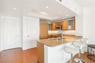 Photo #5: 2739476 Listing 