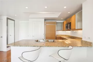 Photo #6: 2739476 Listing 