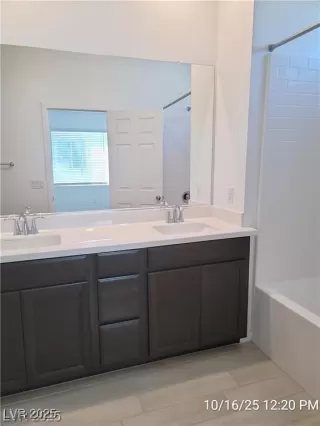 Photo #4: 2739497 Listing 