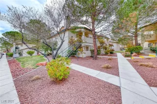 Photo #1: 2739531 Listing 